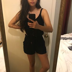 BRAND NEW BLACK LINEN JUMPSUIT